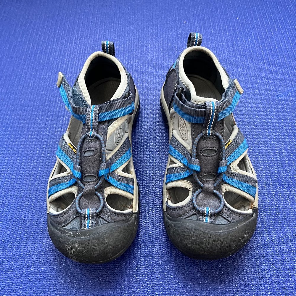 Keen Kid Sandals Size 2